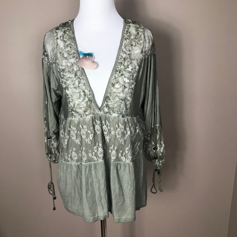 Pol Dried Herb Green Meadow Lace Trim Knit Top. - Picture 3 of 10